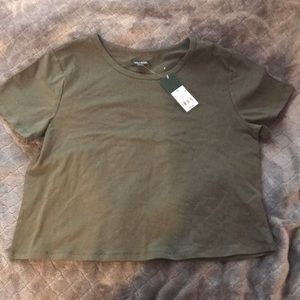 NEVER WORN cropped shirt